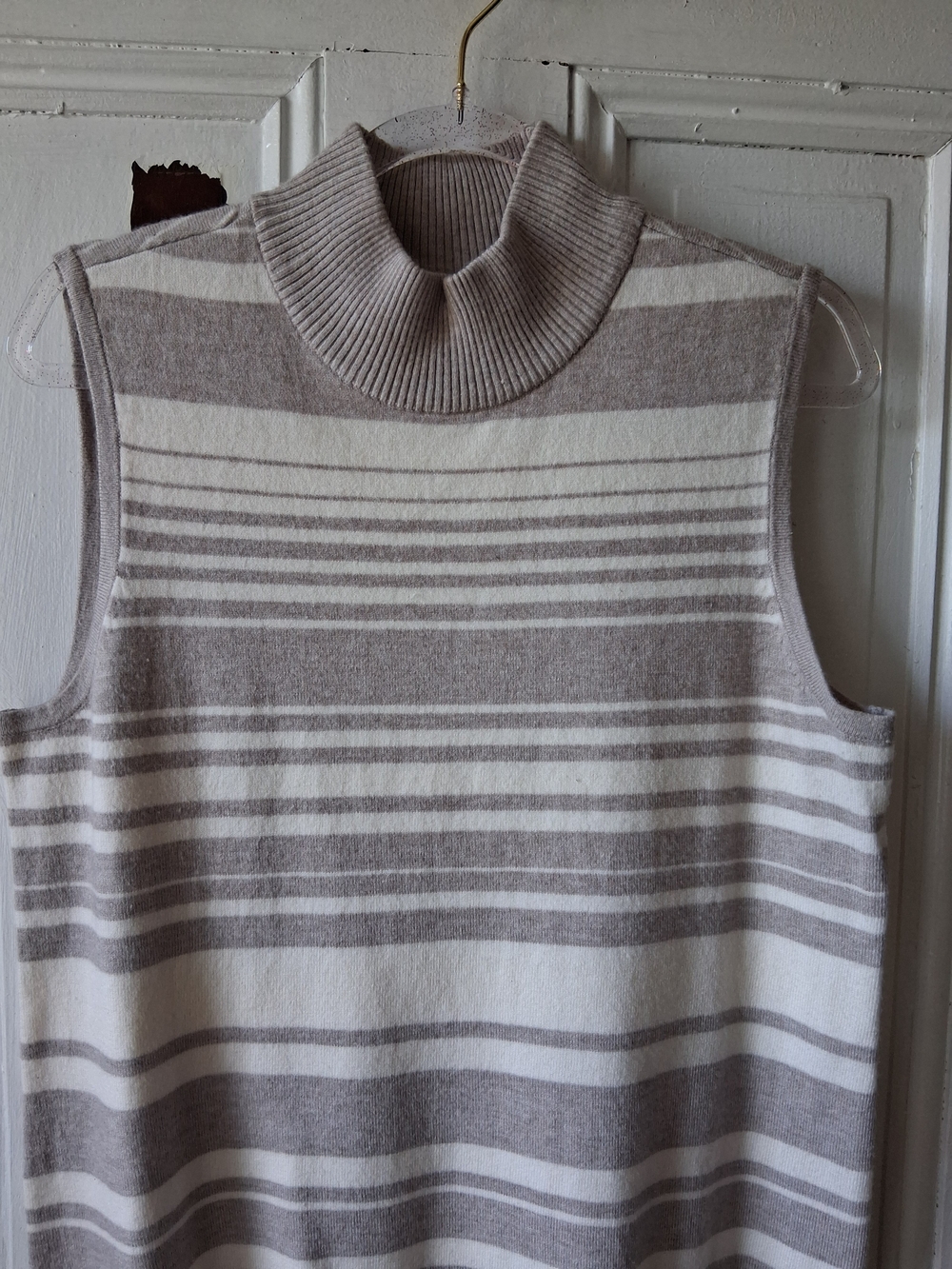 Zenergy® Luxe Cashmere-Blend Cap-sleeve Top Beige And Cream